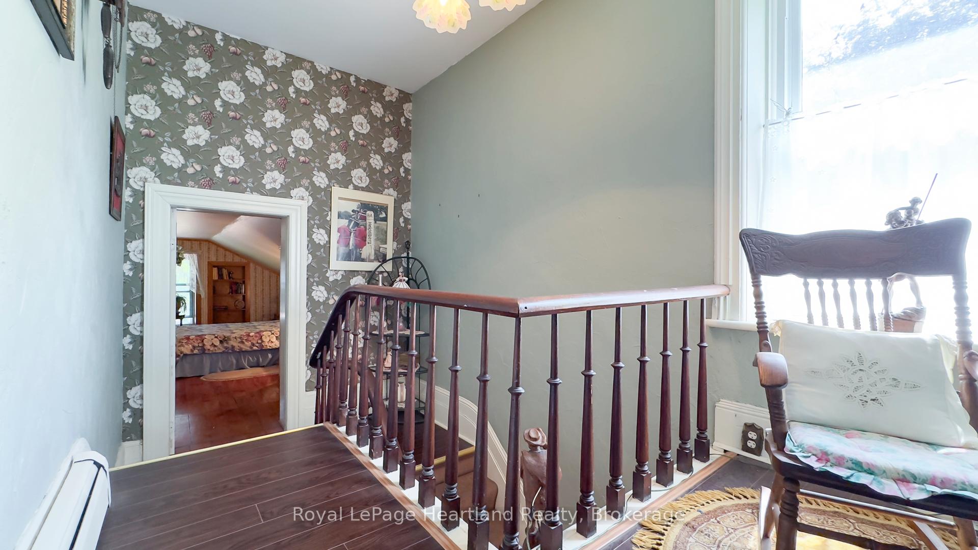 Photo 27 of 131 Rattenbury Street E, Central Huron, Clinton — HOMEH