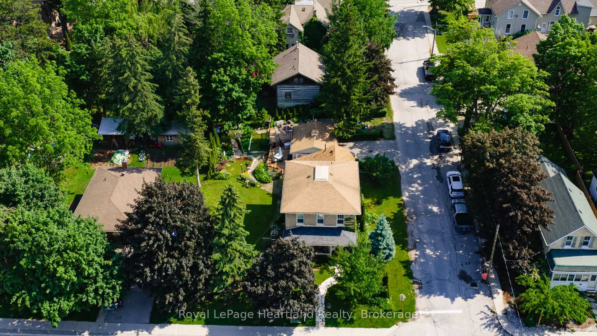 Photo 47 of 131 Rattenbury Street E, Central Huron, Clinton — HOMEH