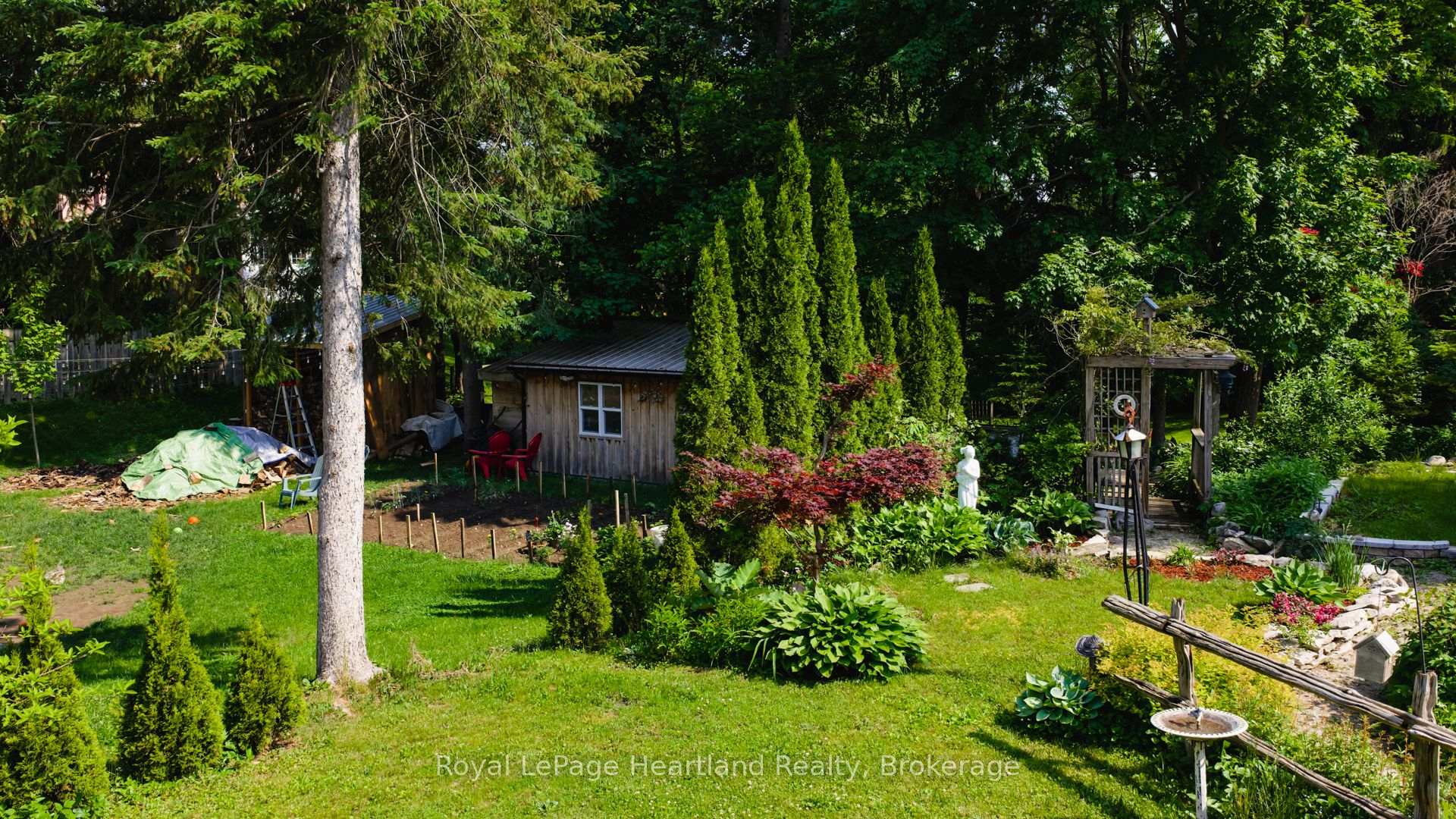 Photo 48 of 131 Rattenbury Street E, Central Huron, Clinton — HOMEH