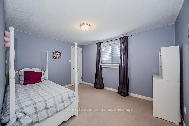 Photo 24 of 19 Bard Boulevard, Guelph, Pineridge/Westminster Woods — HOMEH