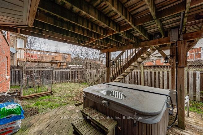 Photo 30 of 19 Bard Boulevard, Guelph, Pineridge/Westminster Woods — HOMEH