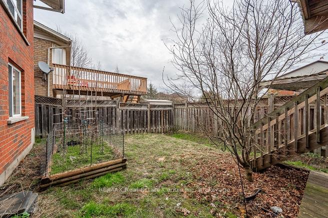 Photo 35 of 19 Bard Boulevard, Guelph, Pineridge/Westminster Woods — HOMEH