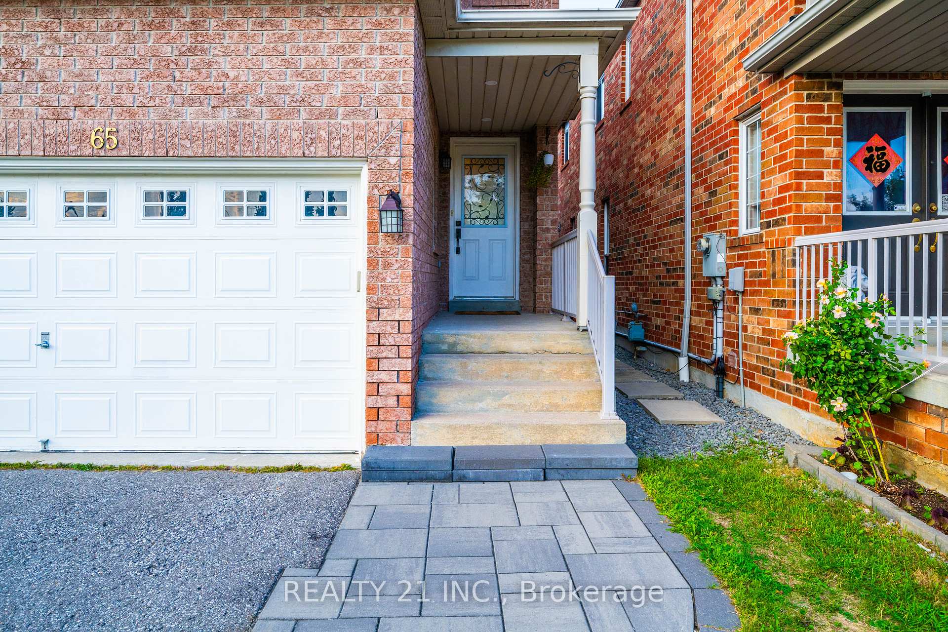 Photo 5 of 65 Howling Crescent, Ajax, South East — HOMEH