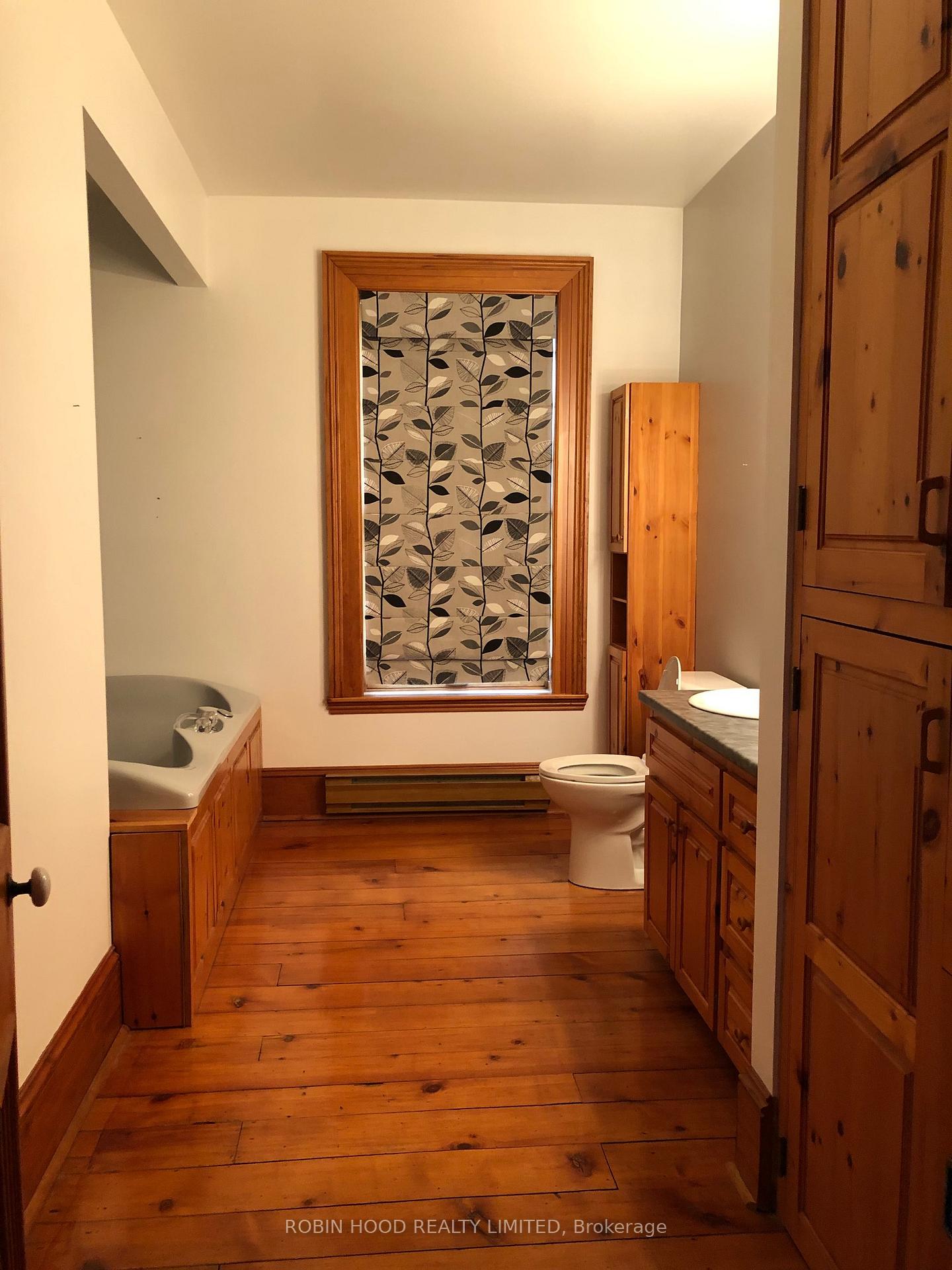Photo 11 of 40605 Londesboro Road, Central Huron, Hullett — HOMEH