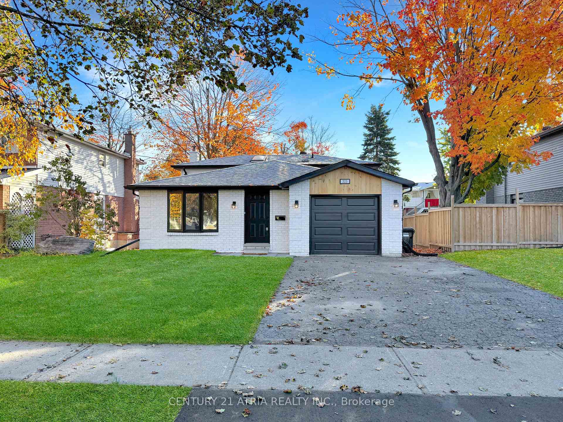 Photo 1 of 323 Nelson Street, Barrie, Grove East — HOMEH
