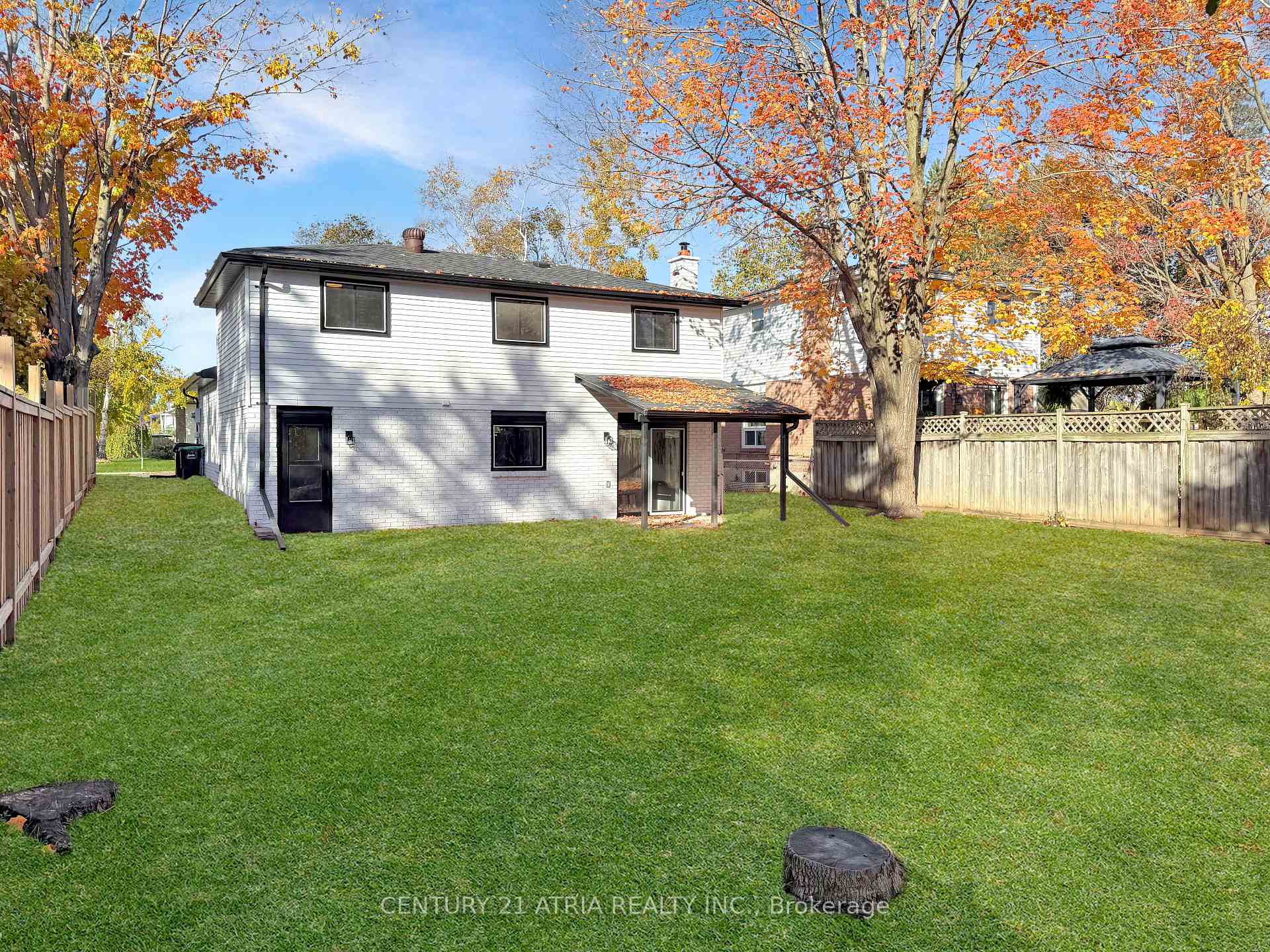 Photo 40 of 323 Nelson Street, Barrie, Grove East — HOMEH