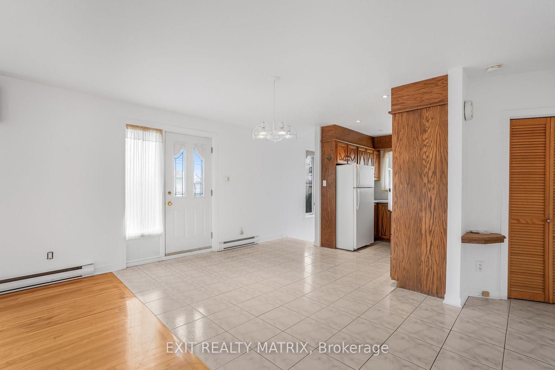 Photo 9 of 323 Longueuil Street, Champlain, L'Orignal — HOMEH
