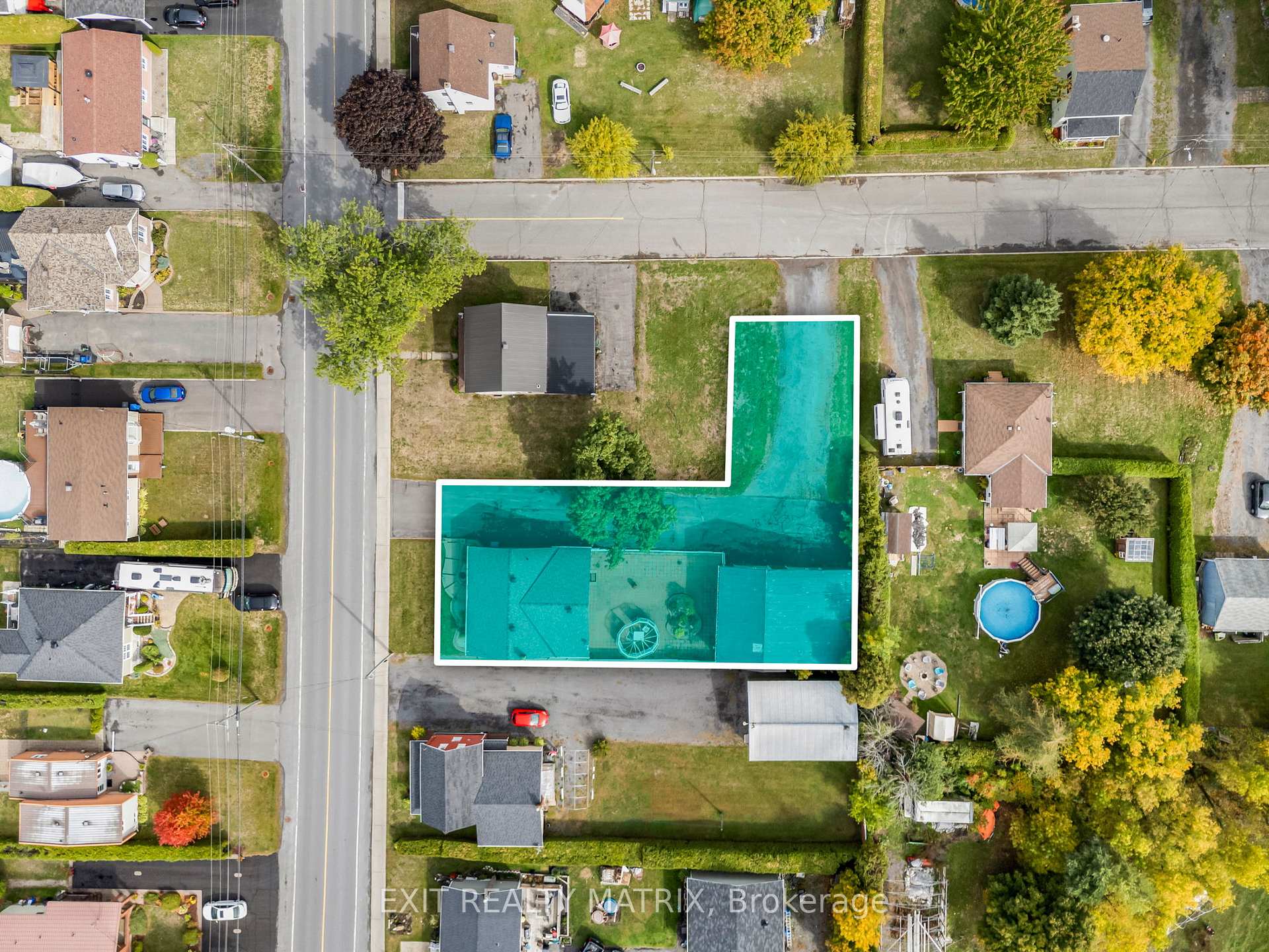 Photo 27 of 323 Longueuil Street, Champlain, L'Orignal — HOMEH