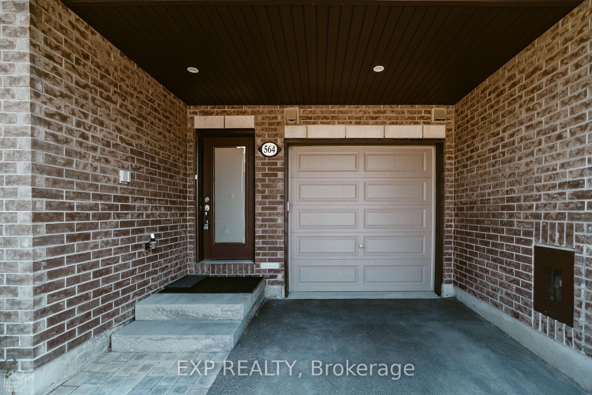 Photo 8 of 564 Labrador Crescent, Ottawa, Blossom Park/Kemp Park/Findlay Creek — HOMEH