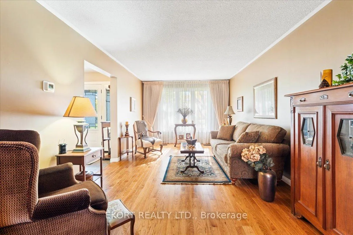 Photo 12 of 175 Old Kingston Road, Belleville, Belleville Ward — HOMEH