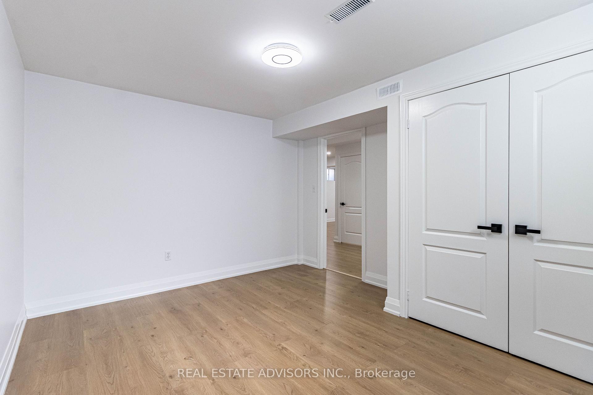 Photo 11 of 74 Pinebrook Circle, Caledon, Rural Caledon — HOMEH