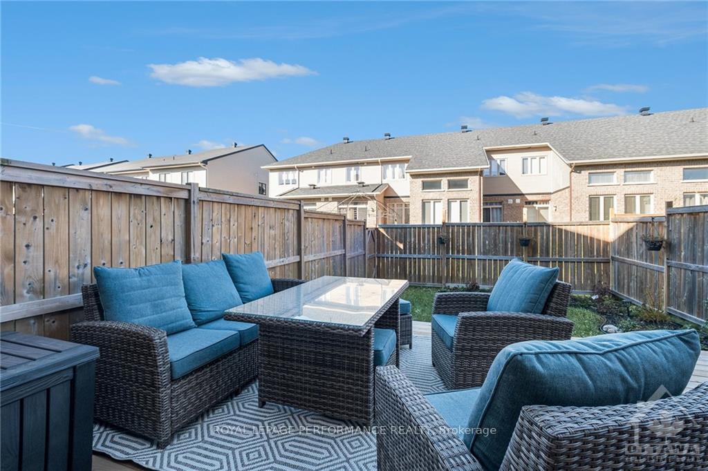 Photo 29 of 635 Whitecliffs Avenue, Ottawa, Riverside South — HOMEH