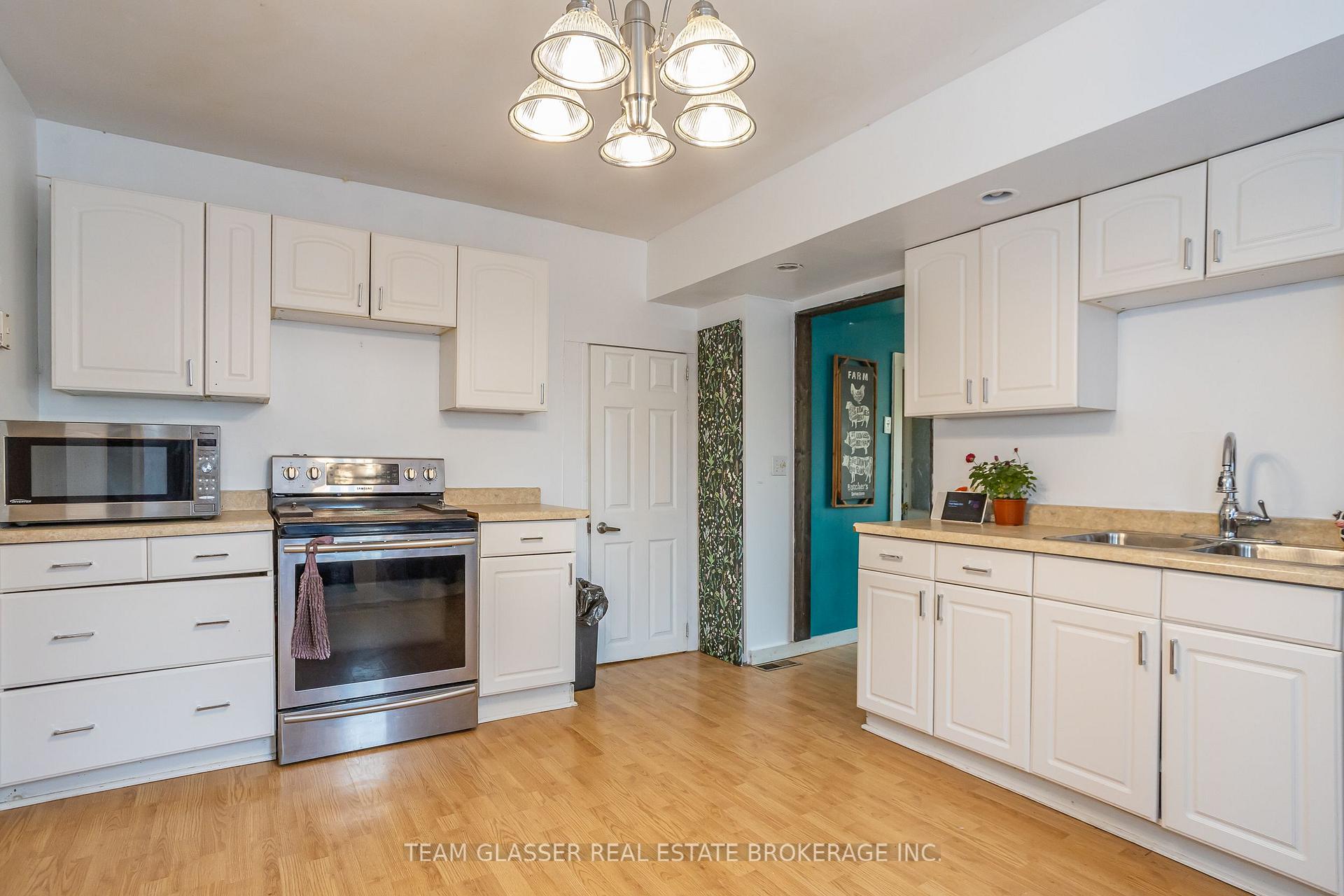 Photo 13 of 47 Warren Street, Aylmer — HOMEH