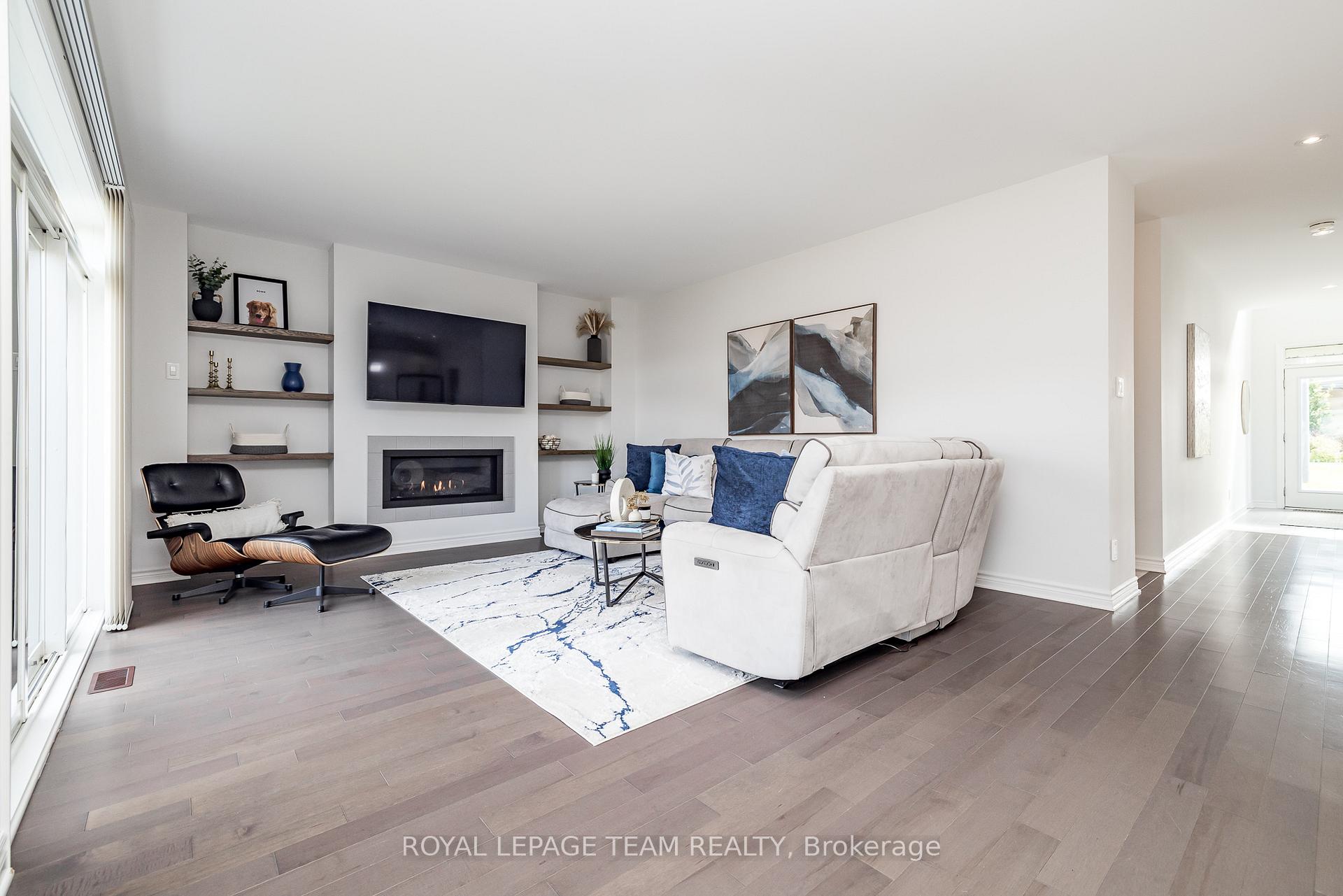 Photo 7 of 636 Mistwell Lane, Ottawa, Riverside South/Gloucester Glen — HOMEH