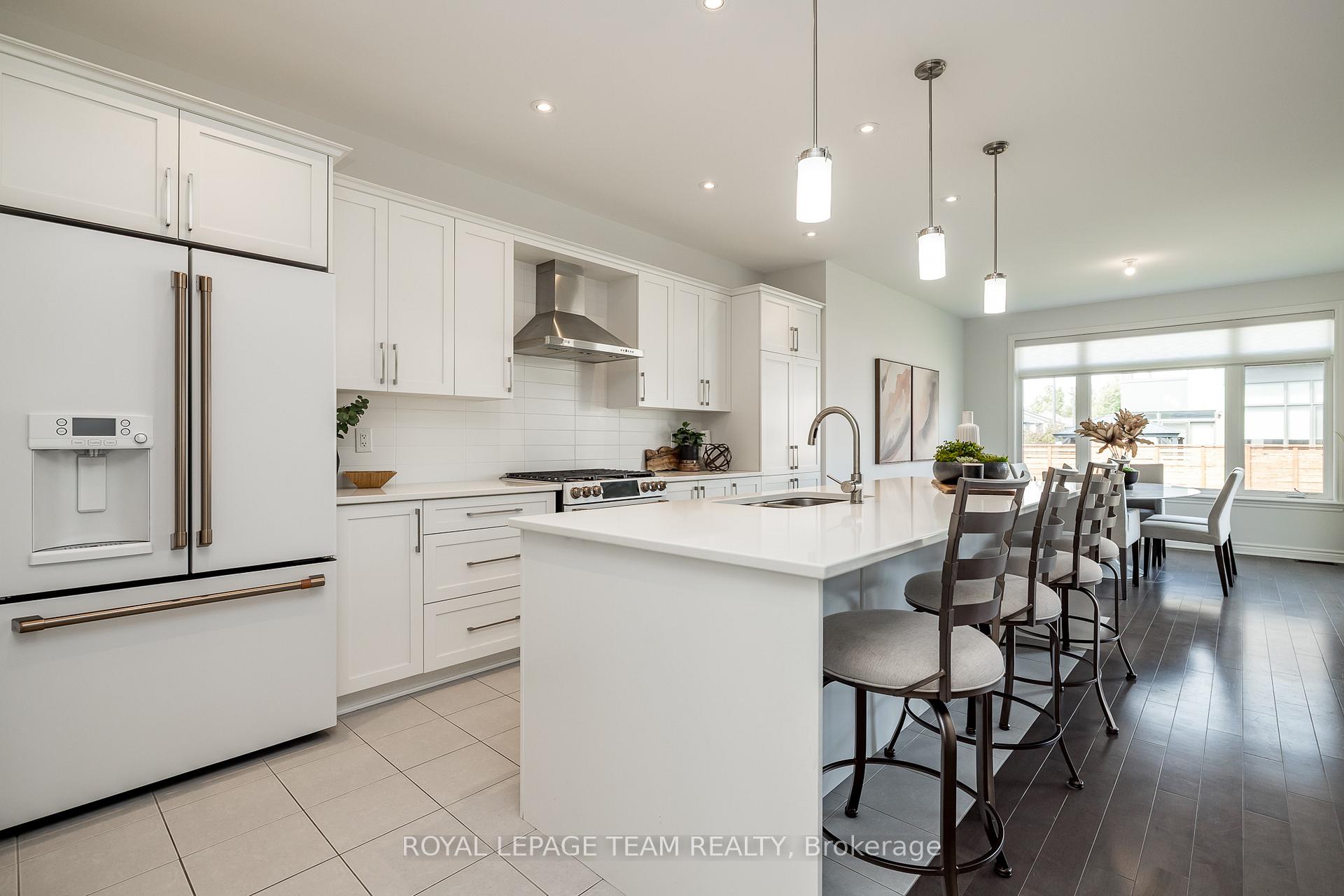 Photo 14 of 636 Mistwell Lane, Ottawa, Riverside South/Gloucester Glen — HOMEH