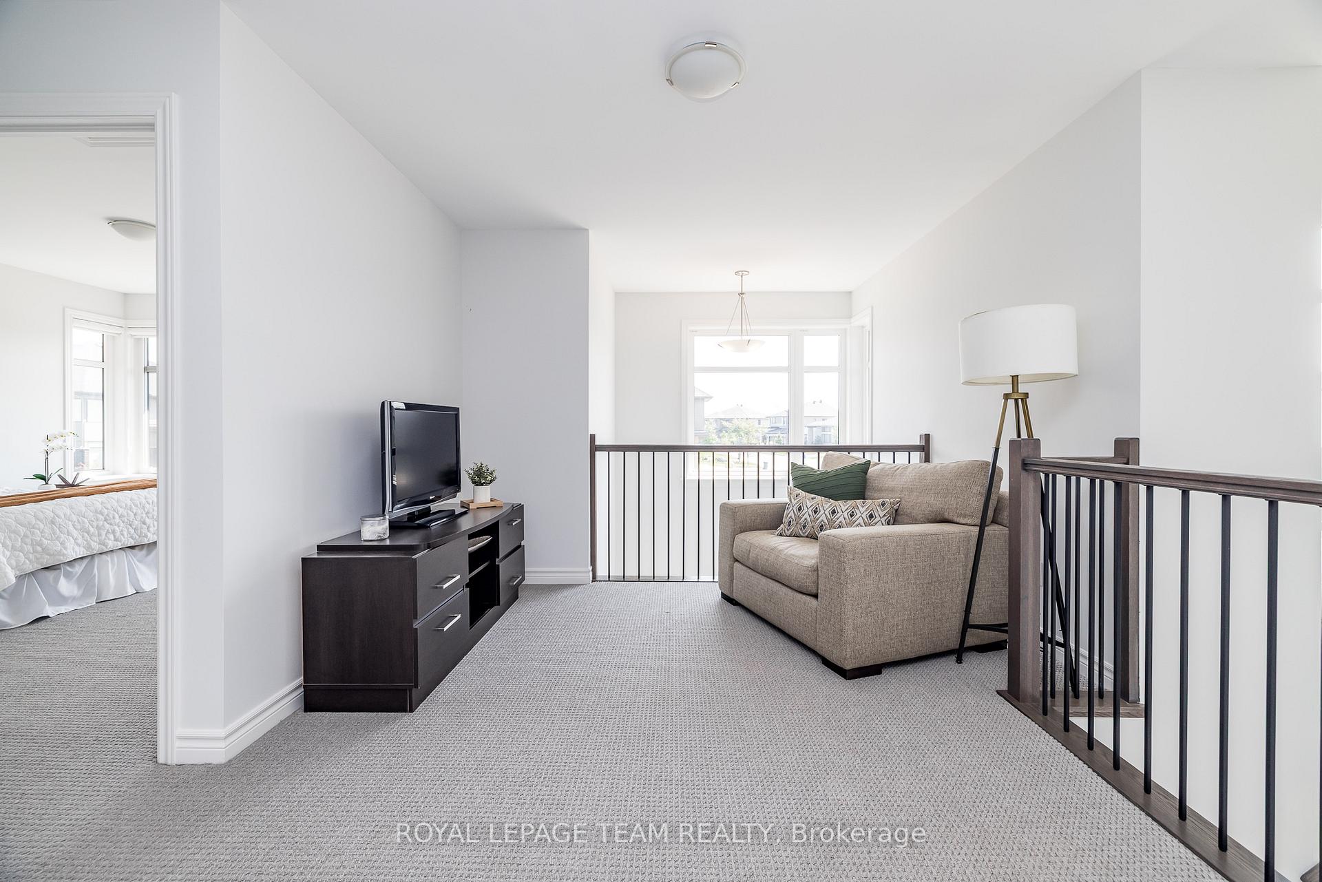 Photo 30 of 636 Mistwell Lane, Ottawa, Riverside South/Gloucester Glen — HOMEH