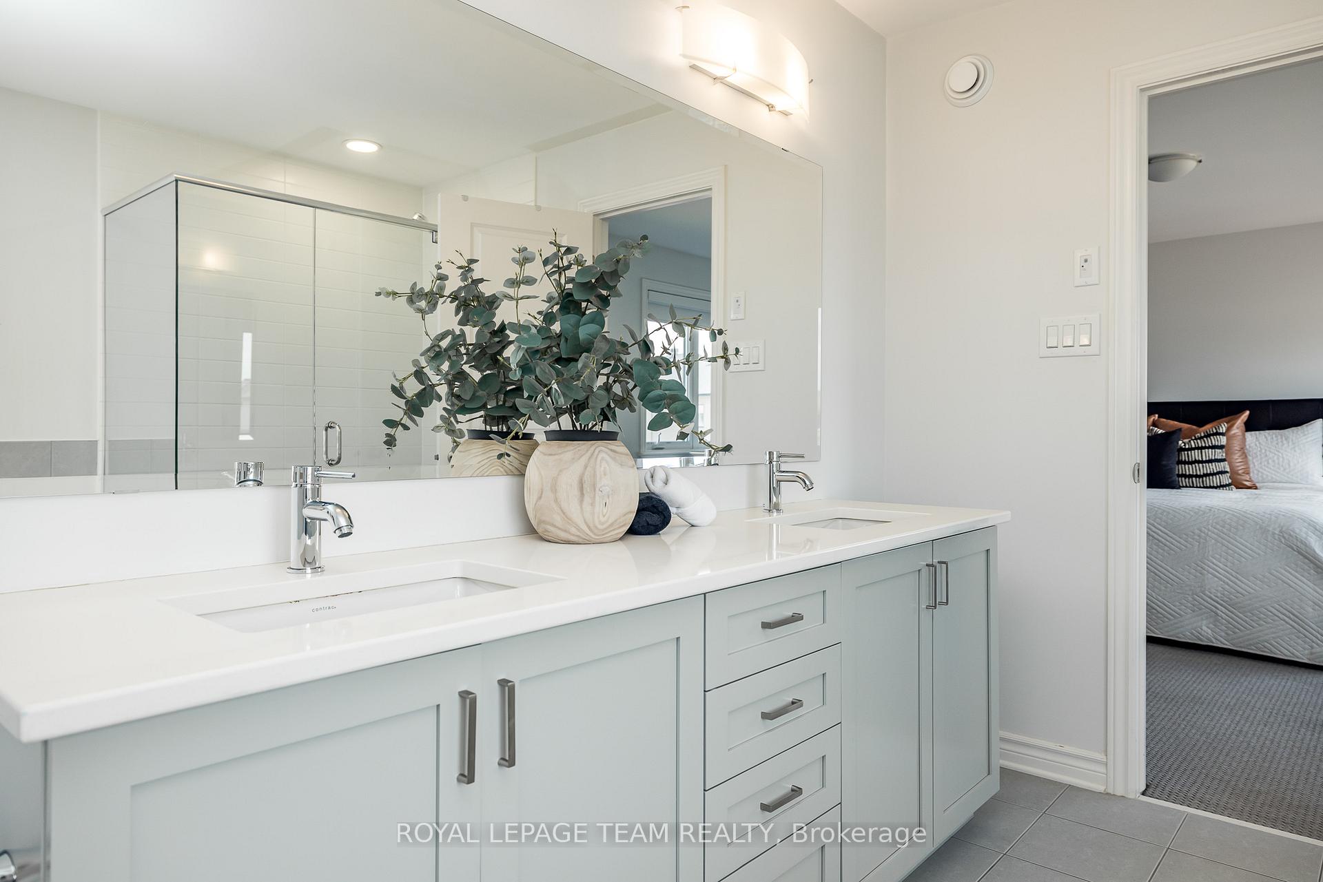 Photo 35 of 636 Mistwell Lane, Ottawa, Riverside South/Gloucester Glen — HOMEH