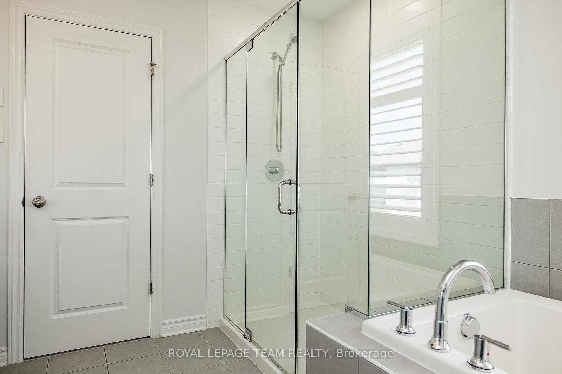 Photo 39 of 636 Mistwell Lane, Ottawa, Riverside South/Gloucester Glen — HOMEH