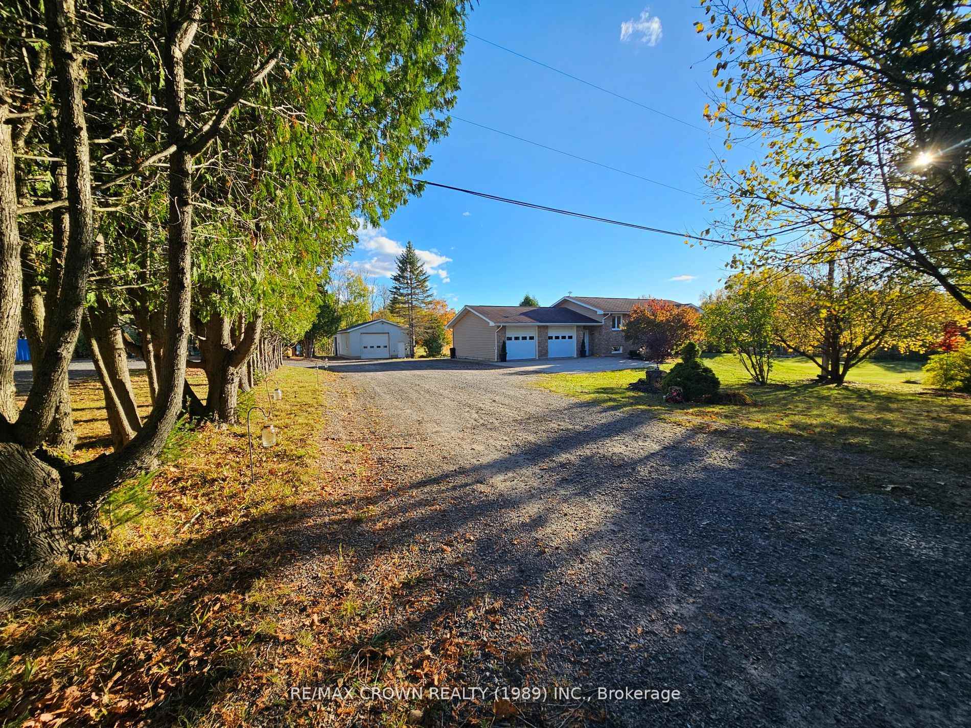 Photo 2 of 887 River Road, Chisholm — HOMEH