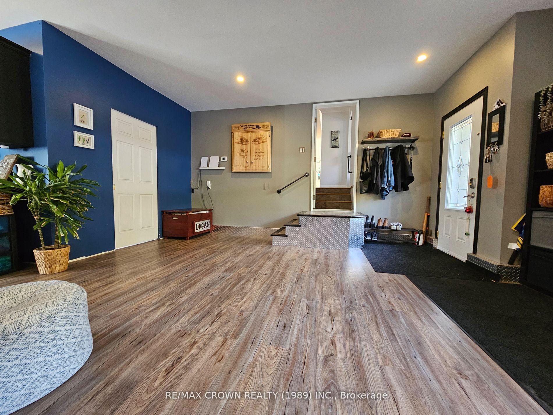 Photo 6 of 887 River Road, Chisholm — HOMEH