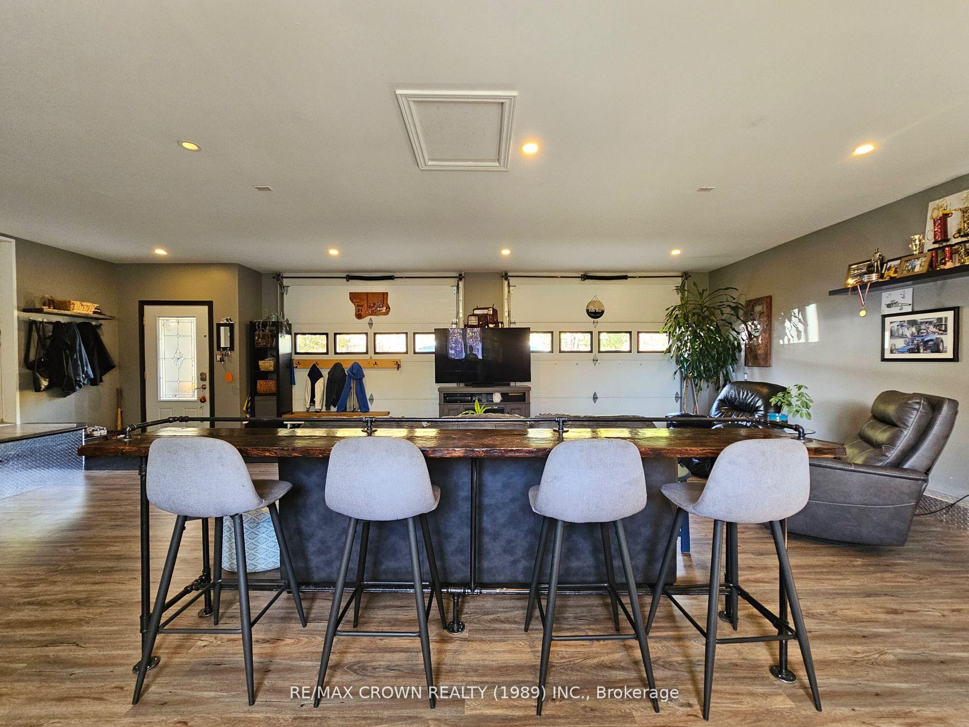 Photo 9 of 887 River Road, Chisholm — HOMEH