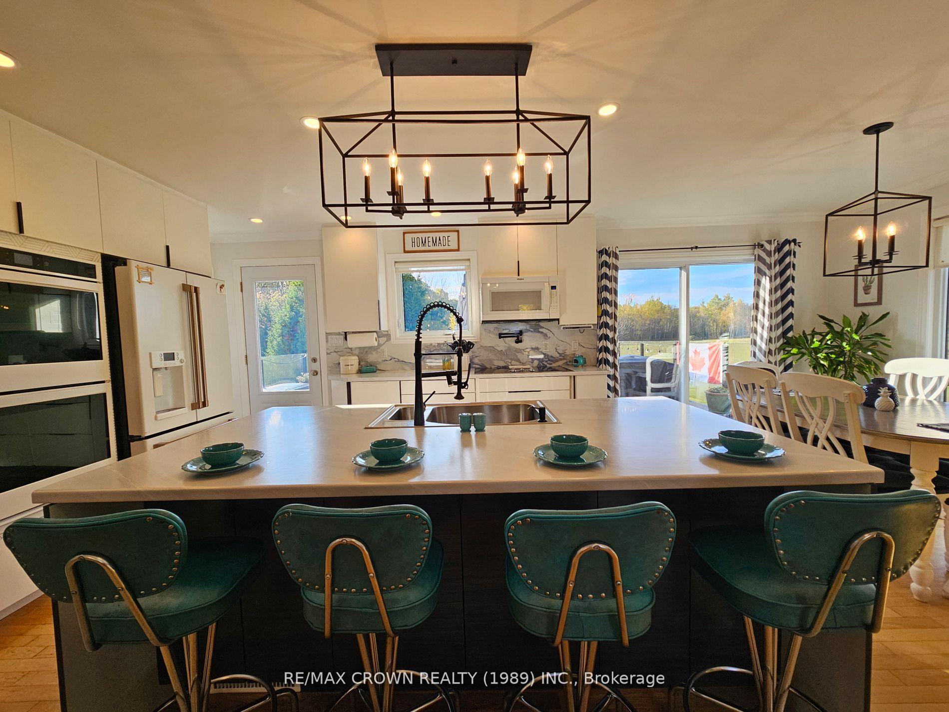 Photo 14 of 887 River Road, Chisholm — HOMEH