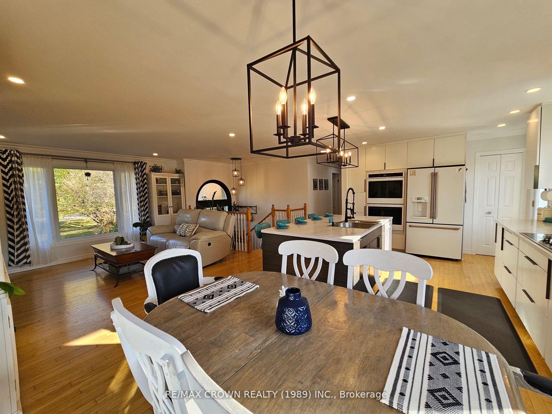 Photo 15 of 887 River Road, Chisholm — HOMEH
