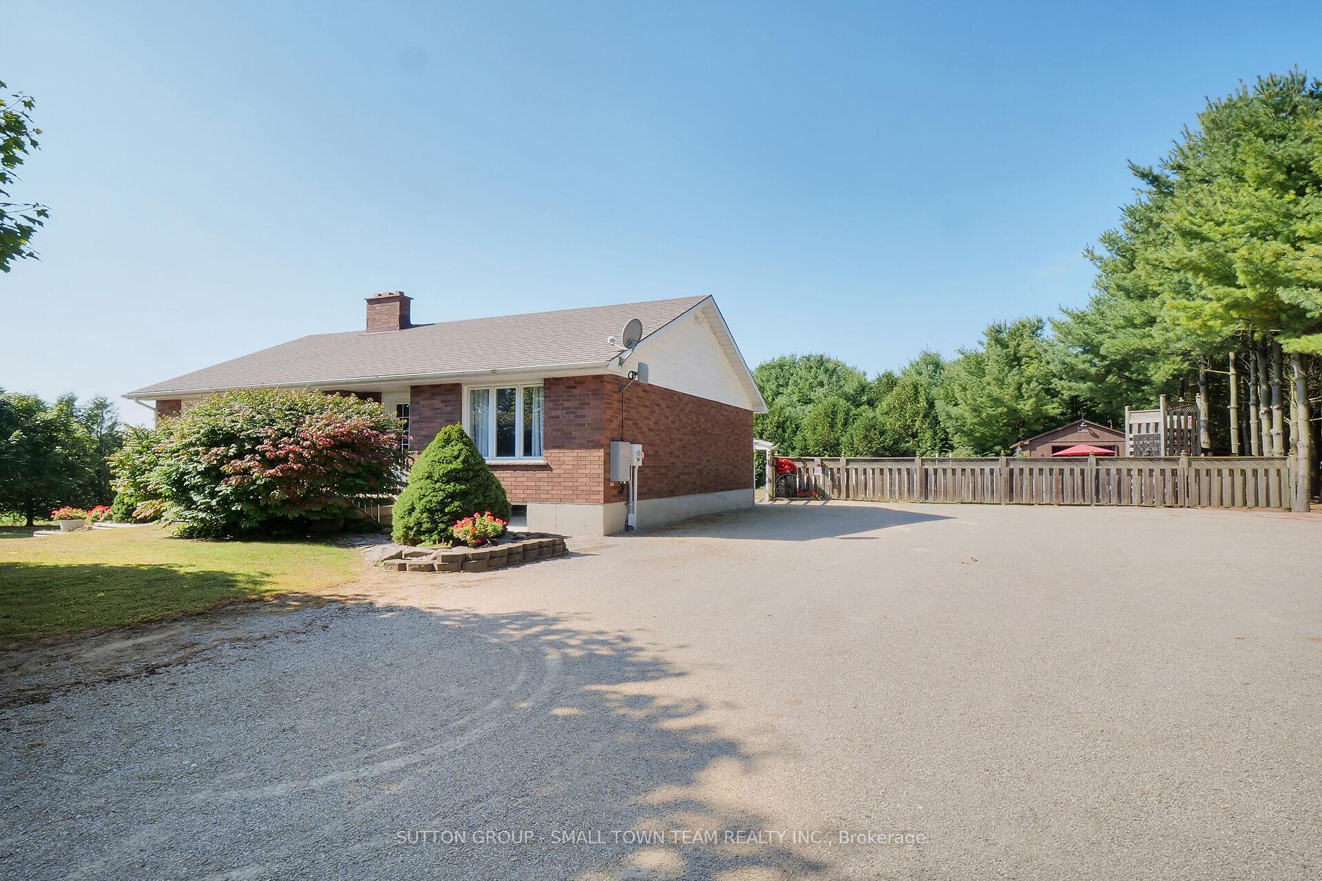 Photo 4 of 53790 Maple Grove Line, Bayham, Rural Bayham — HOMEH