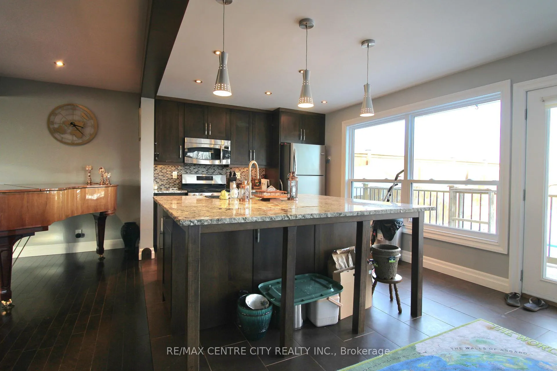 Photo 8 of 200 Centennial Avenue, Central Elgin, Rural Central Elgin — HOMEH