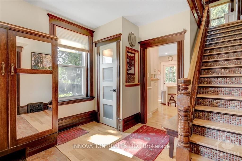 Photo 5 of 252 Harrington Street, Arnprior — HOMEH