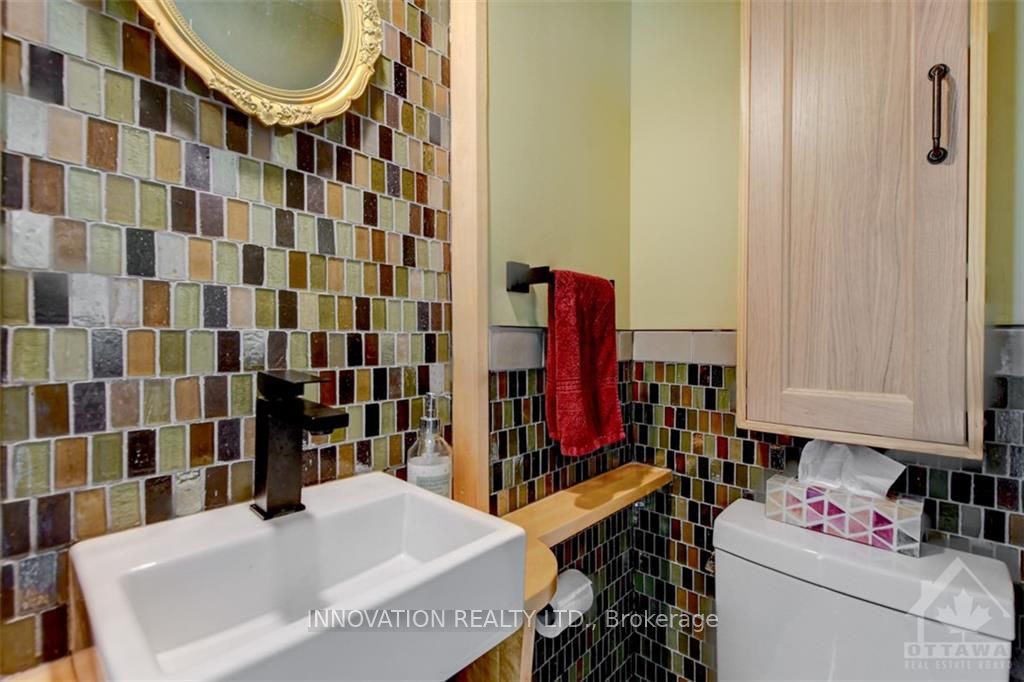 Photo 10 of 252 Harrington Street, Arnprior — HOMEH
