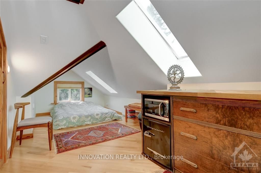 Photo 17 of 252 Harrington Street, Arnprior — HOMEH