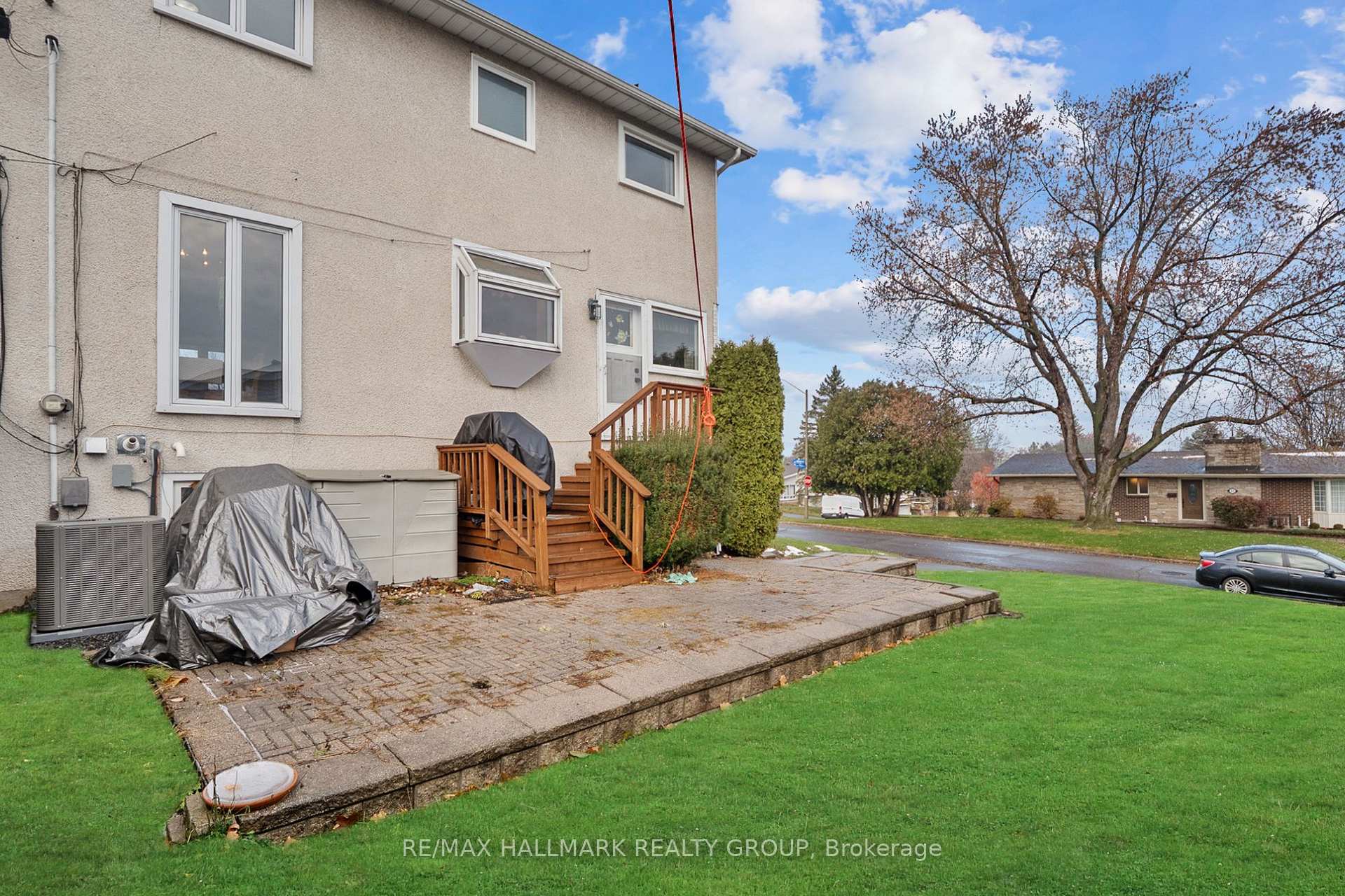 Photo 25 of 30 Tiverton Drive, Ottawa, Borden Farm/Stewart Farm/Carleton Heights/Parkwood Hills — HOMEH