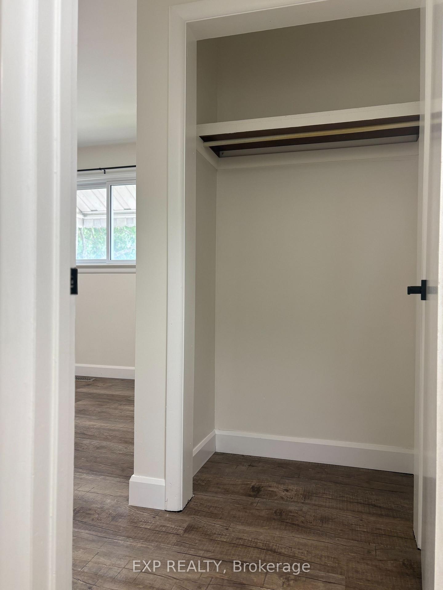 Photo 10 of 17 Huff Avenue, Brantford — HOMEH