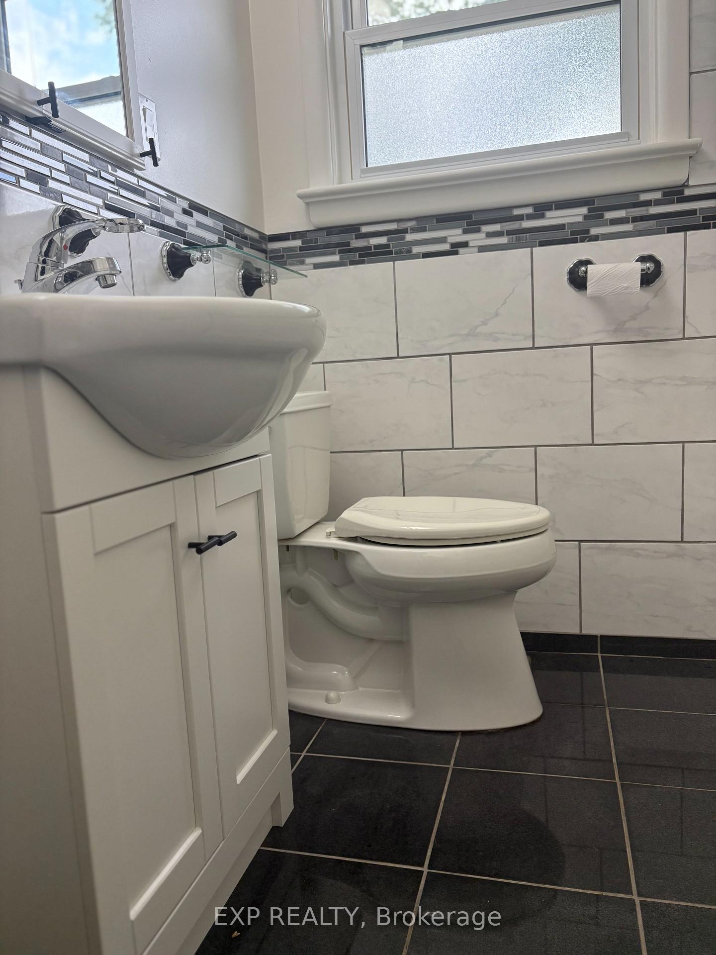 Photo 13 of 17 Huff Avenue, Brantford — HOMEH