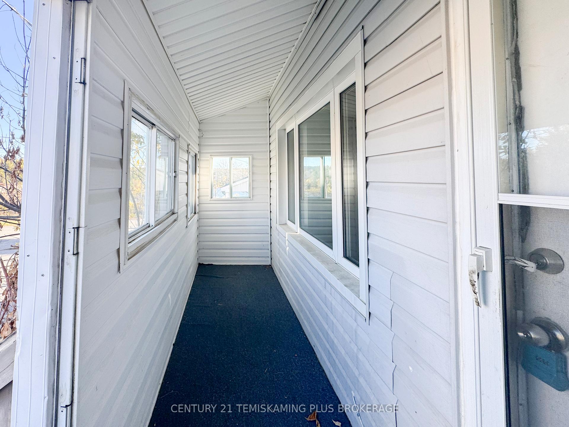 Photo 3 of 8 Cobalt Street, Cobalt — HOMEH