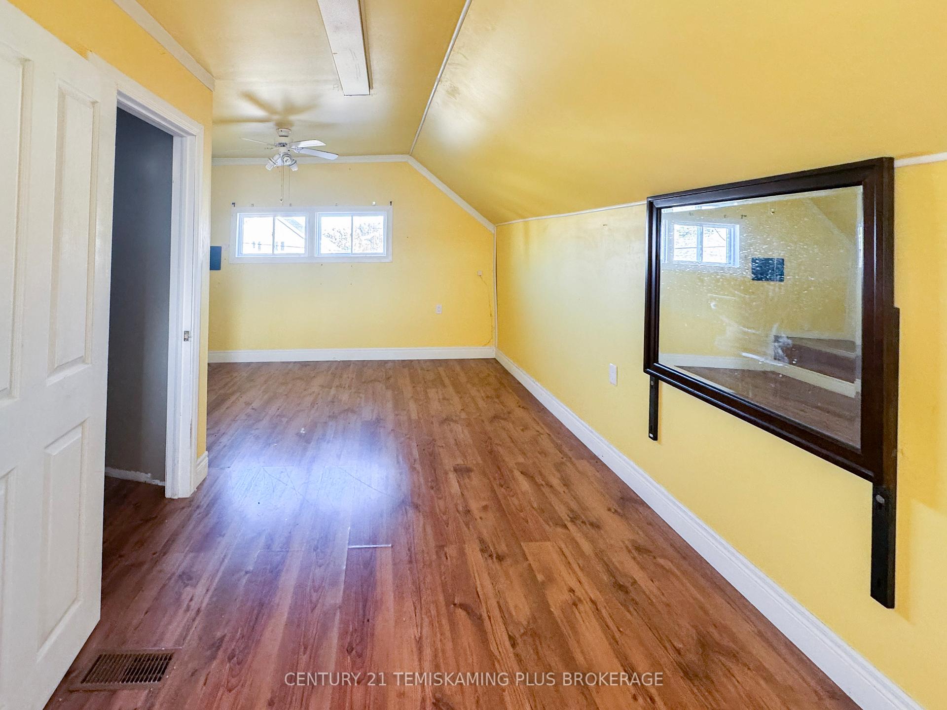 Photo 6 of 8 Cobalt Street, Cobalt — HOMEH