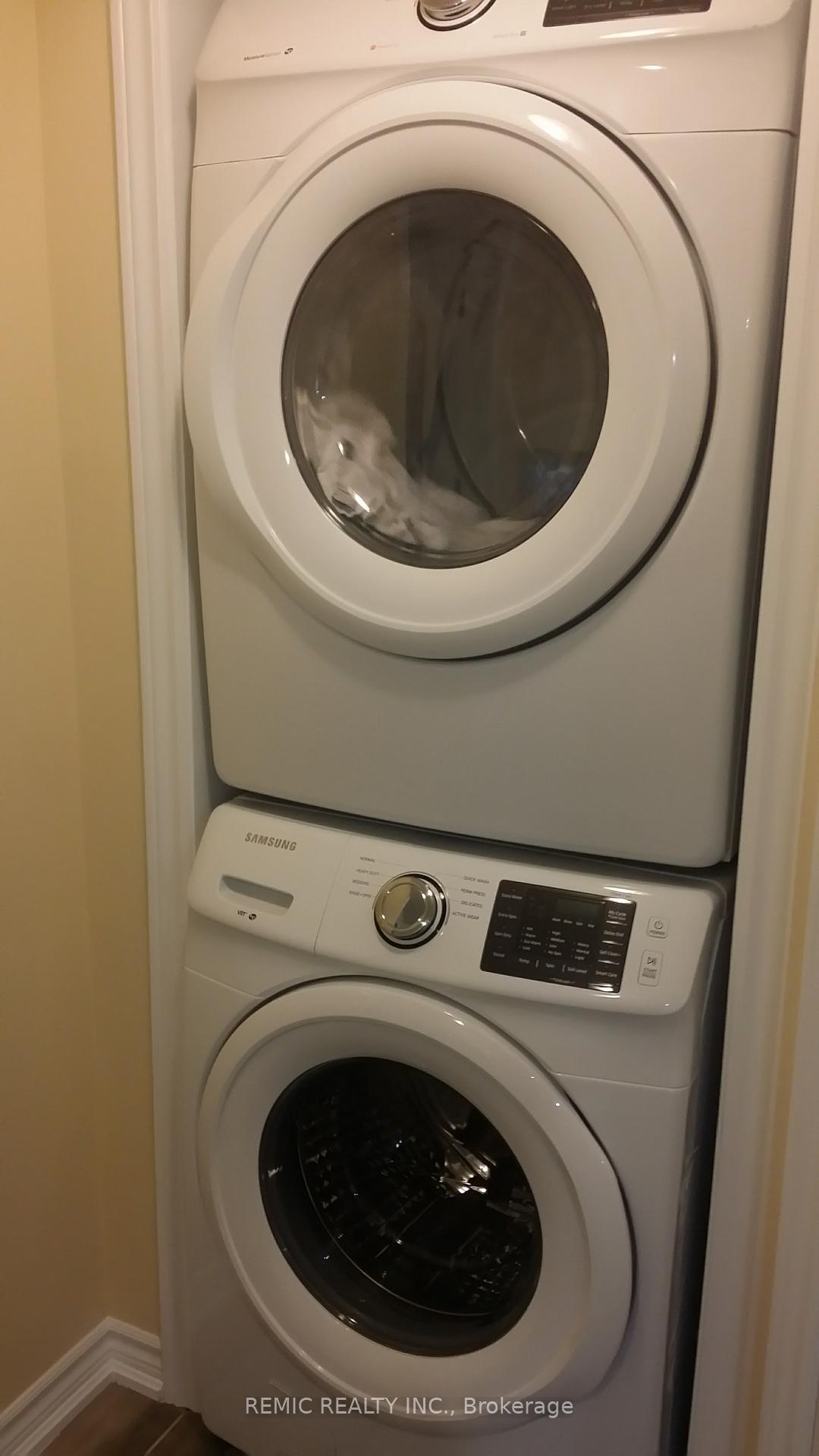 Photo 9 of 36 Patterson Crescent, Ajax, Central — HOMEH