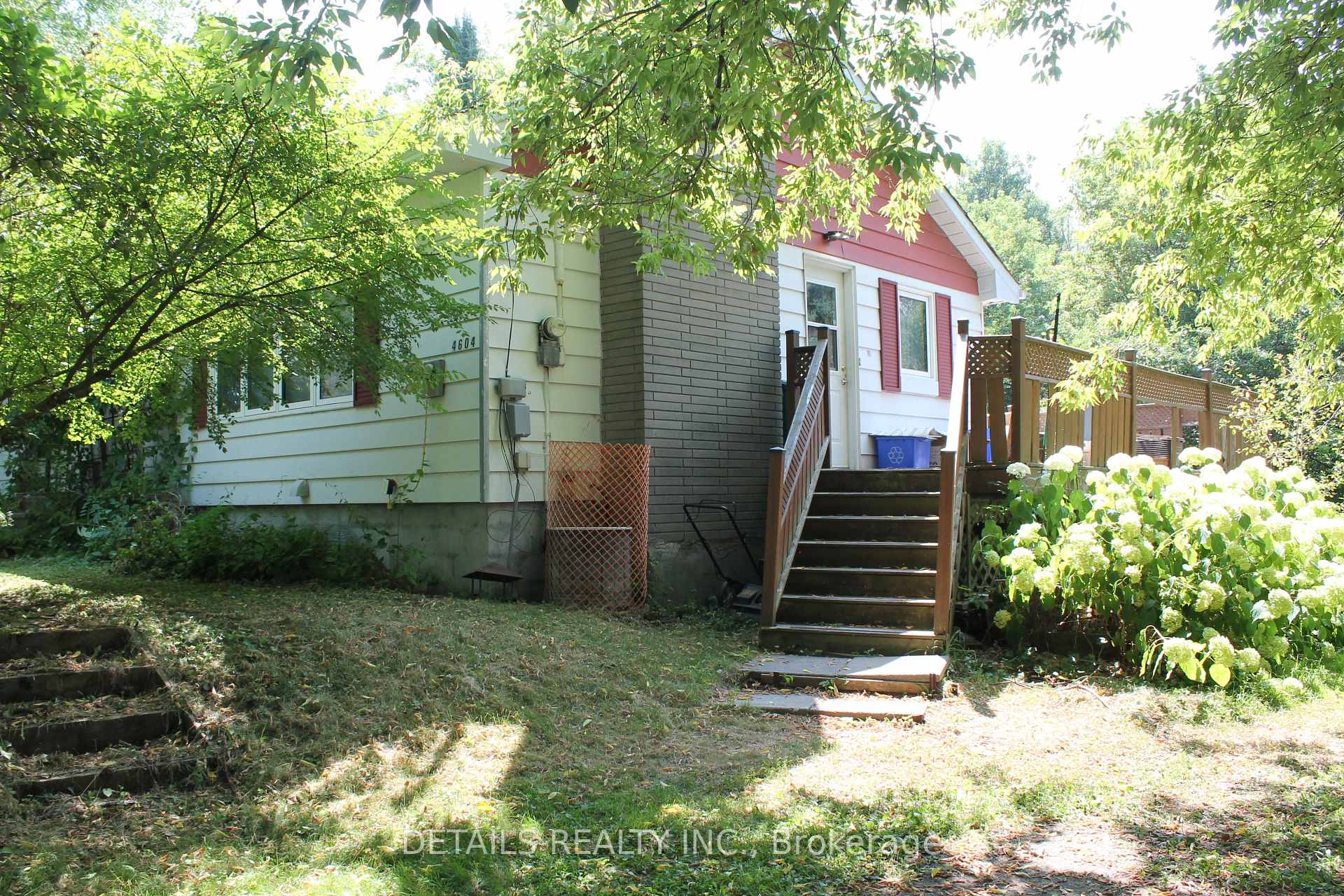 Photo 3 of 4604 Anderson Road, Ottawa, Carlsbad Springs — HOMEH