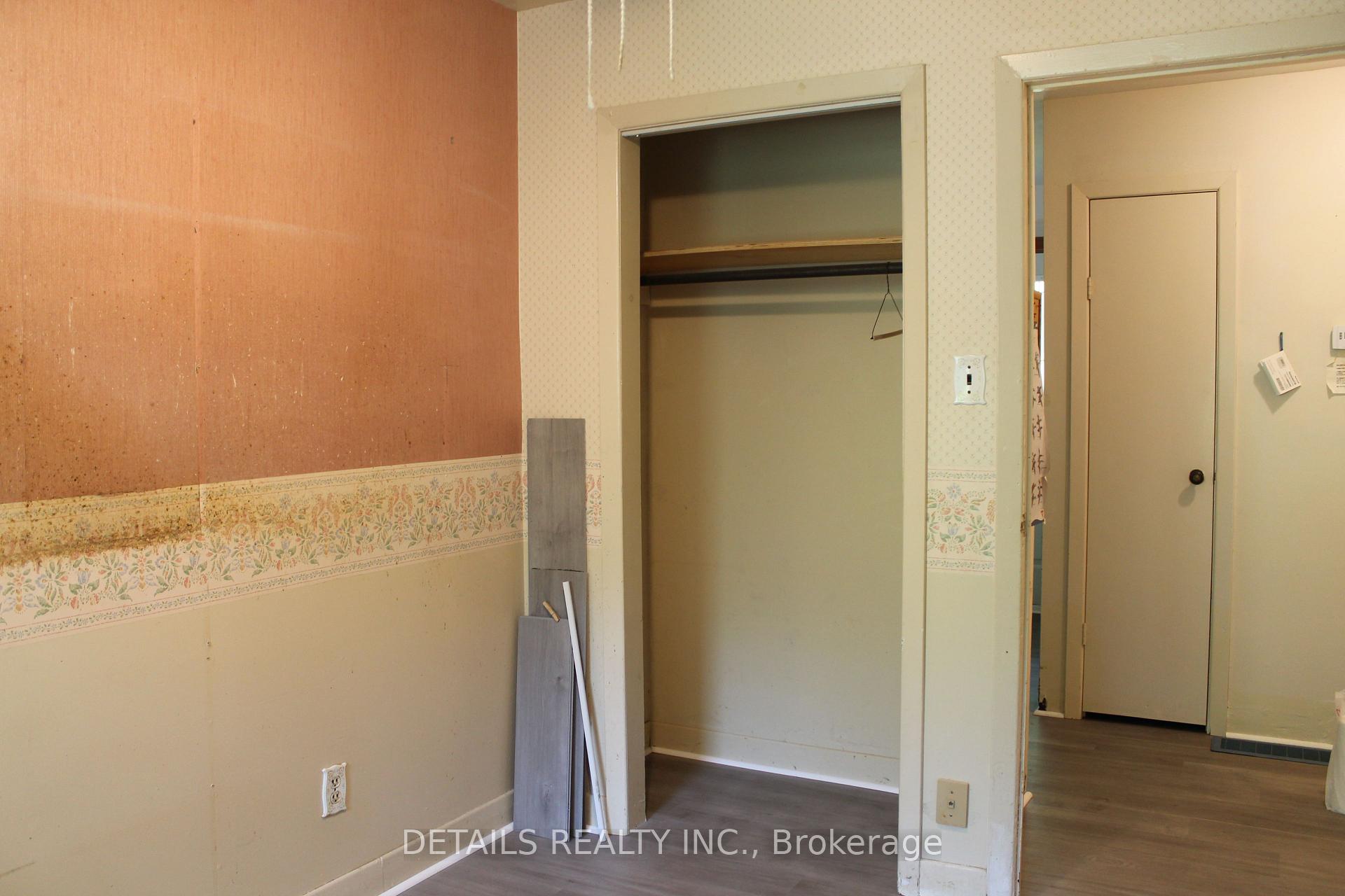 Photo 12 of 4604 Anderson Road, Ottawa, Carlsbad Springs — HOMEH