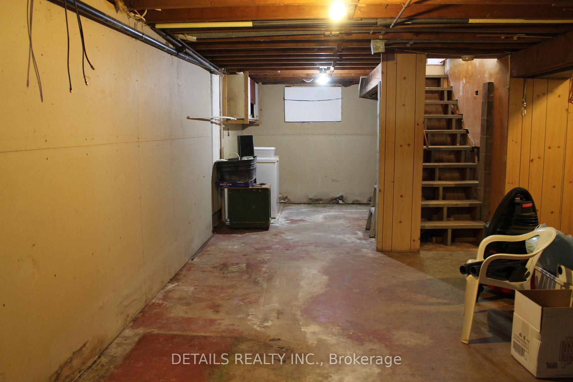 Photo 13 of 4604 Anderson Road, Ottawa, Carlsbad Springs — HOMEH