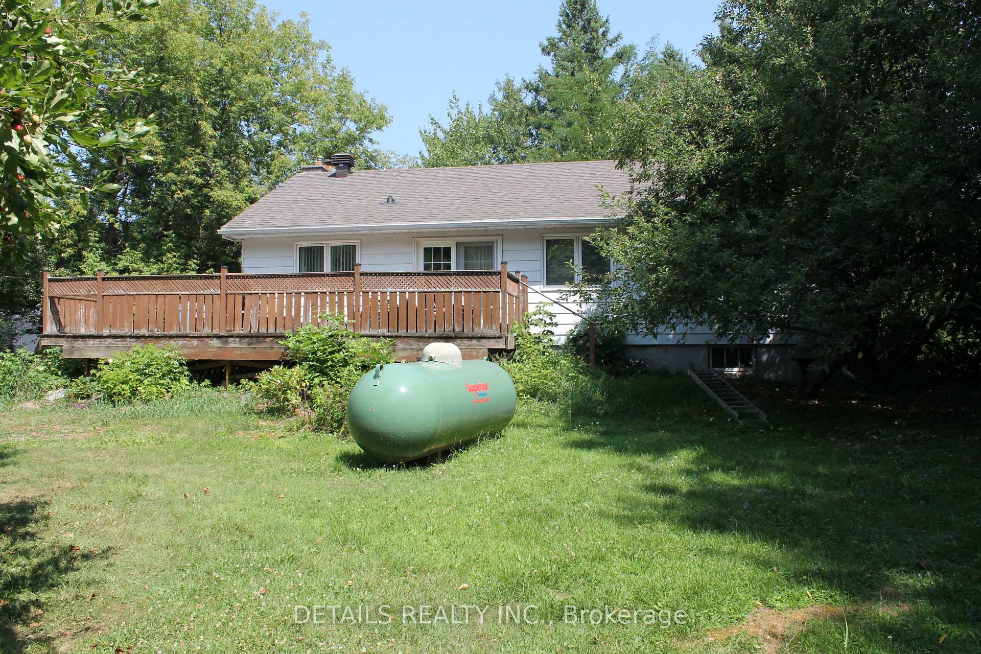 Photo 15 of 4604 Anderson Road, Ottawa, Carlsbad Springs — HOMEH