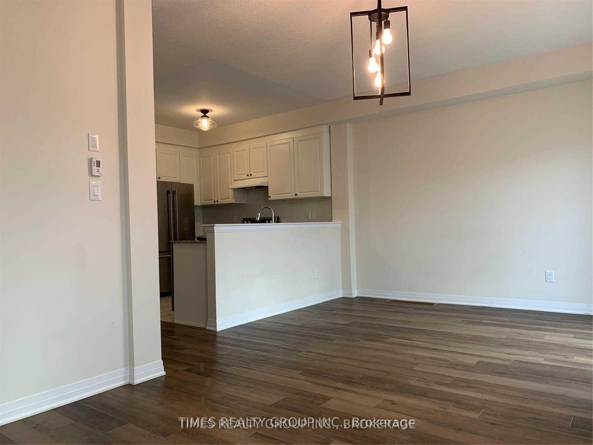 Photo 15 of 35 Bedford Estates Crescent, Barrie, Bayshore — HOMEH