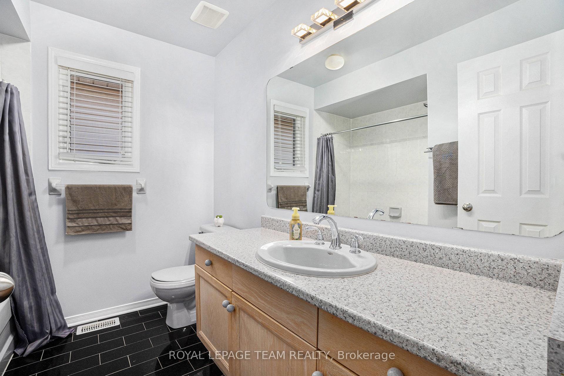 Photo 22 of 36 Nakota Way, Ottawa, Barrhaven - Longfields — HOMEH