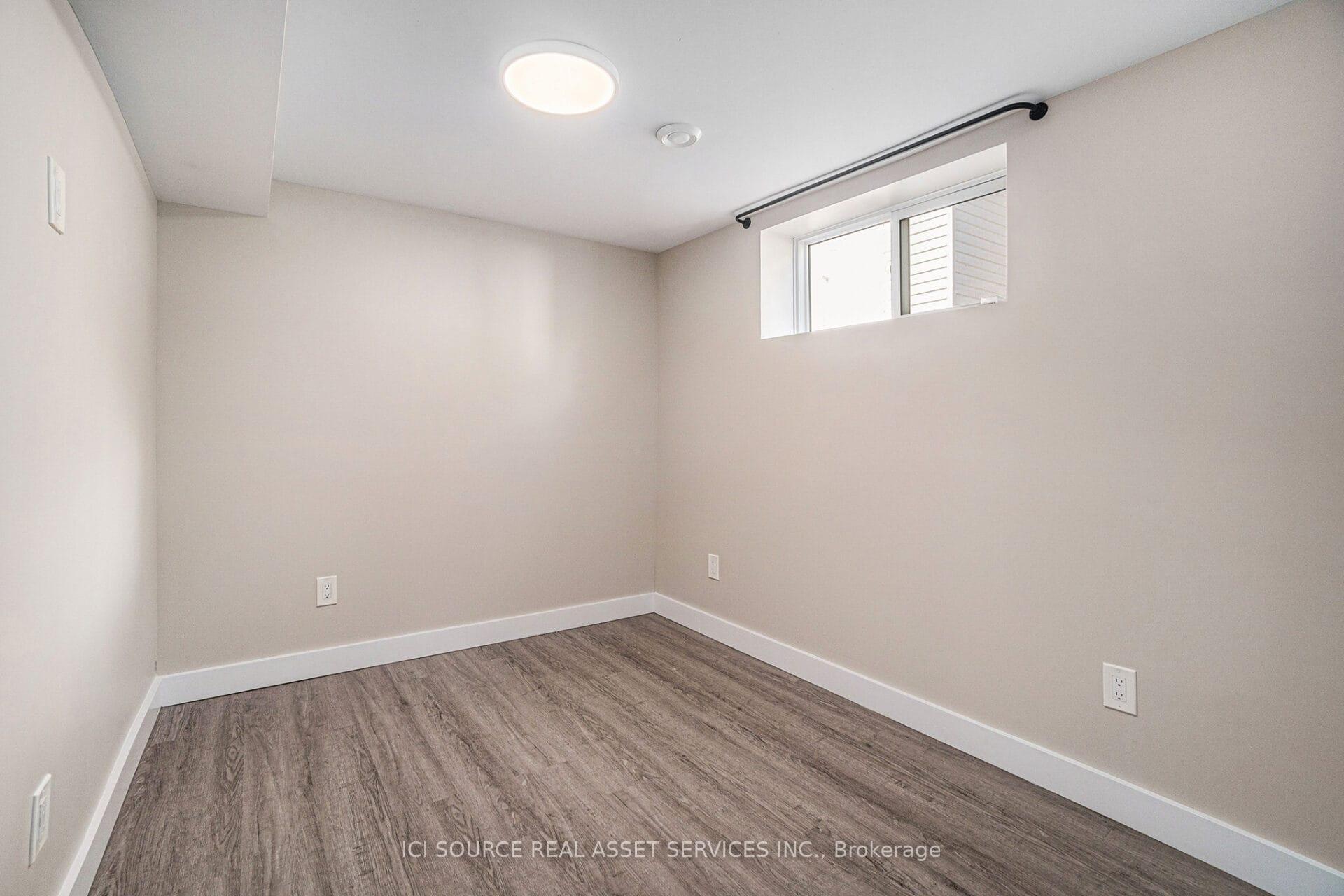 Photo 8 of Unit B, 17 Overlake Drive, Ottawa, Borden Farm/Stewart Farm/Carleton Heights/Parkwood Hills — HOMEH