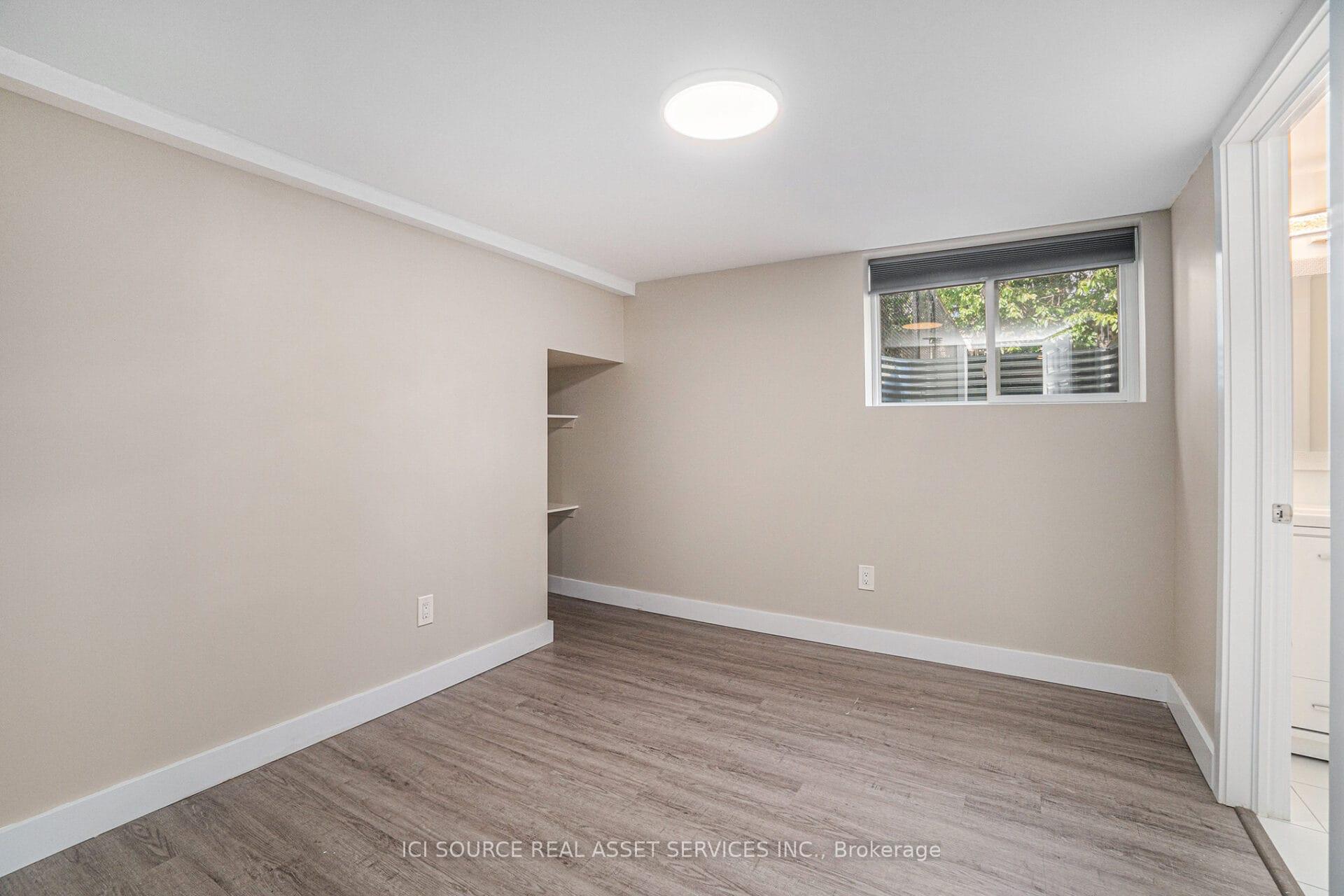 Photo 10 of Unit B, 17 Overlake Drive, Ottawa, Borden Farm/Stewart Farm/Carleton Heights/Parkwood Hills — HOMEH