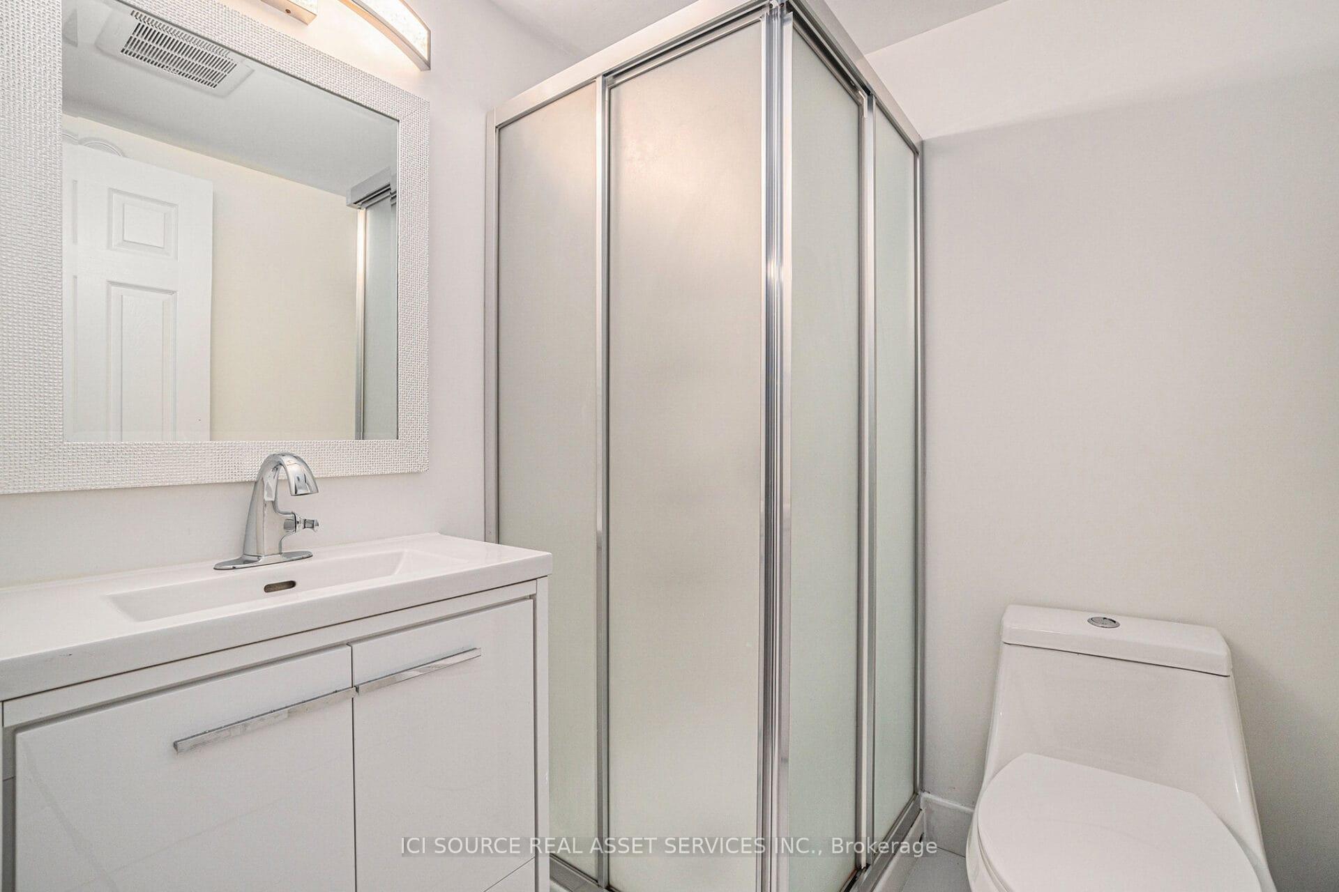 Photo 12 of Unit B, 17 Overlake Drive, Ottawa, Borden Farm/Stewart Farm/Carleton Heights/Parkwood Hills — HOMEH