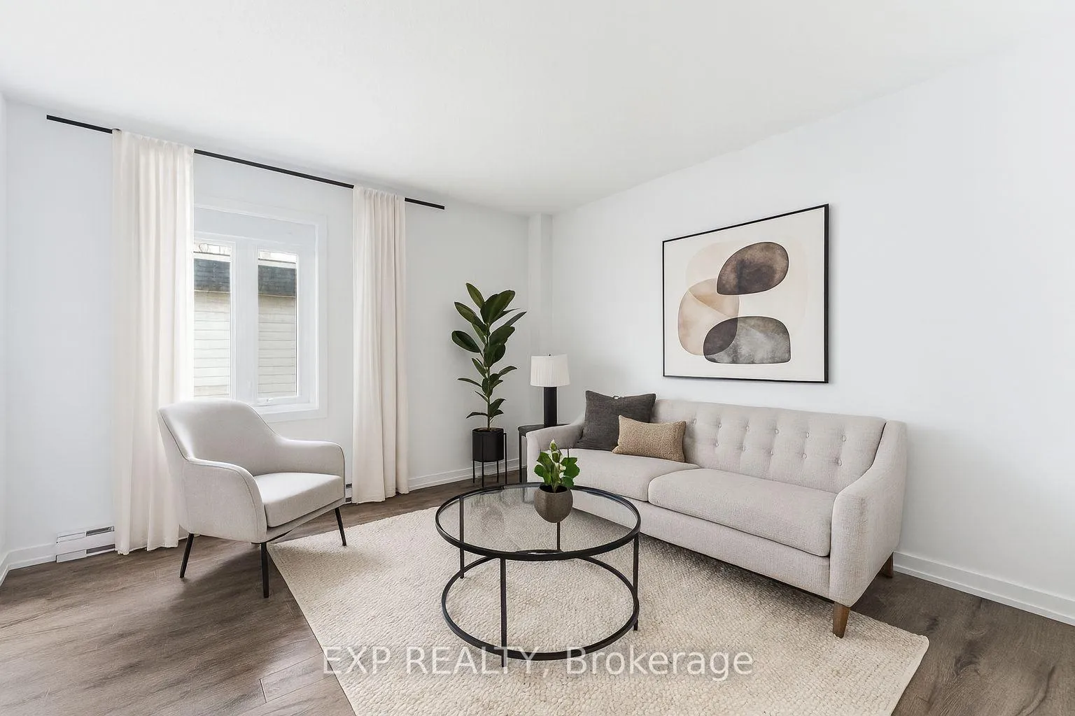 Photo 6 of Unit 202, 261 Longueuil Street, Champlain, L'Orignal — HOMEH