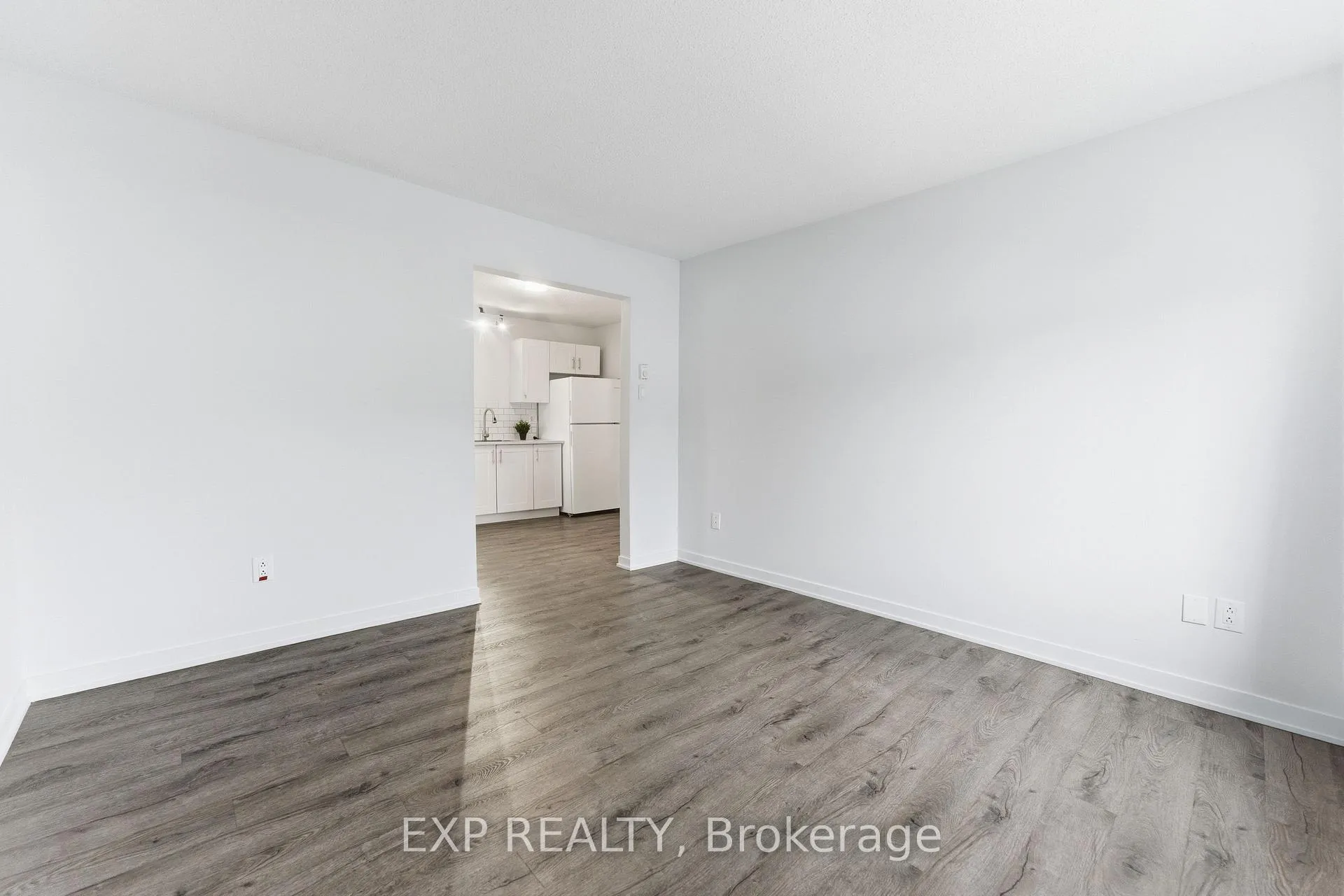 Photo 8 of Unit 202, 261 Longueuil Street, Champlain, L'Orignal — HOMEH