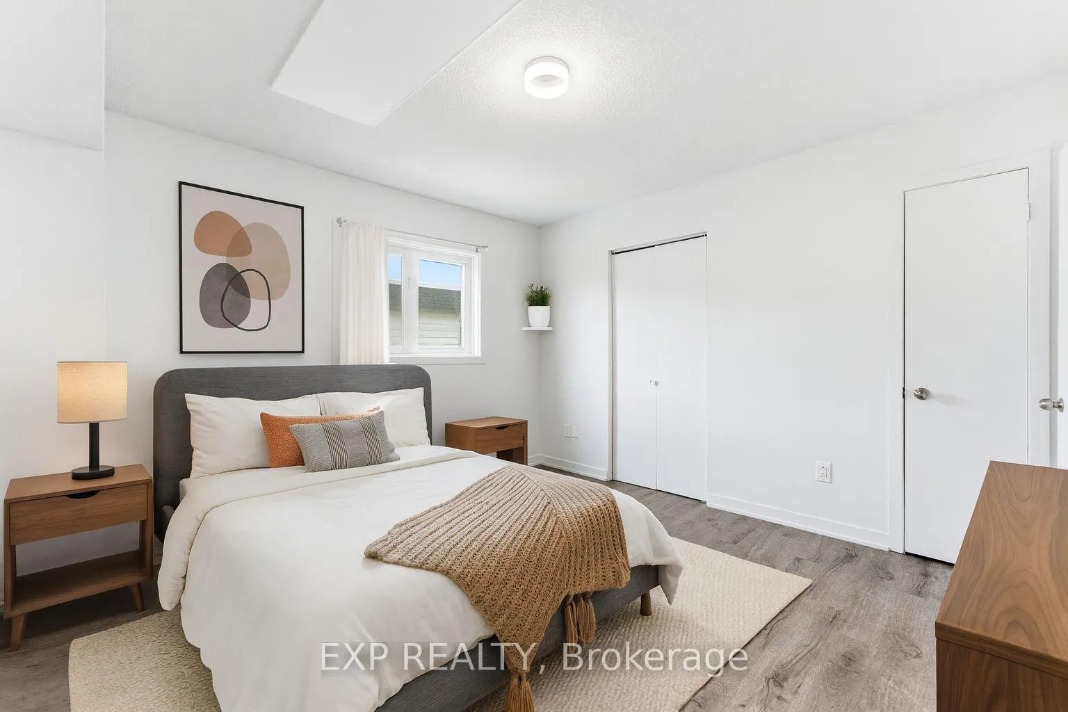 Photo 11 of Unit 202, 261 Longueuil Street, Champlain, L'Orignal — HOMEH